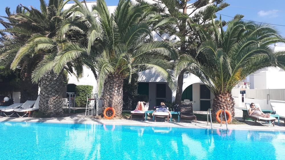 Annita'S Village Hotel Agia Anna  Екстериор снимка