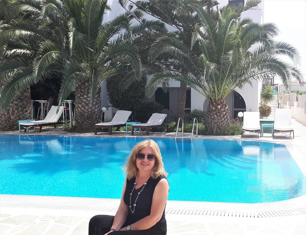 Annita'S Village Hotel Agia Anna  Екстериор снимка